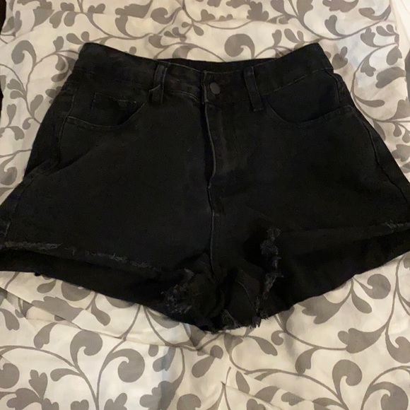 Black jeans shorts - Picture 1 of 1